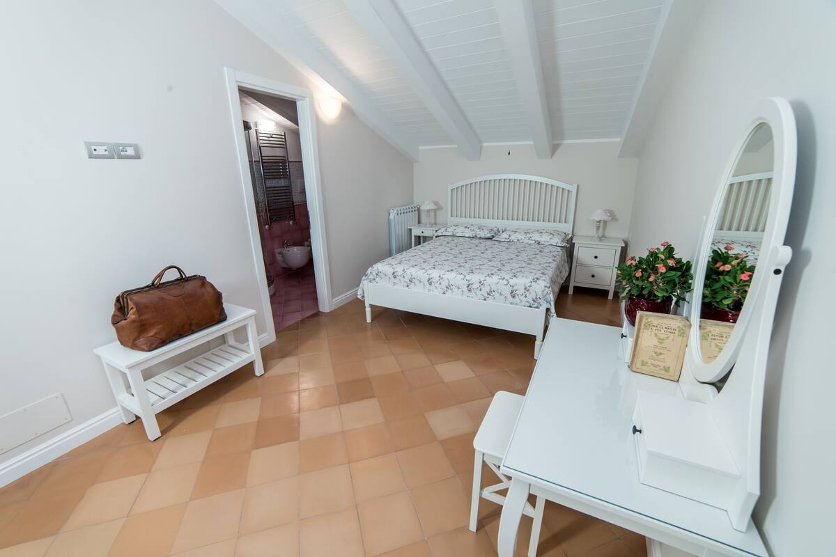 Maisonette, 2 Schlafzimmer, eigenes Bad, Meerblick | Zimmersafe, Schreibtisch, kostenloses WLAN, Bettwäsche