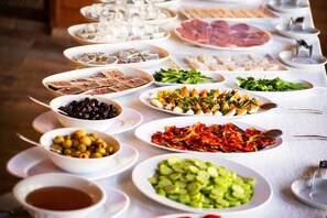 Free daily buffet breakfast  - 7 Green Adrasan (Kumluca)