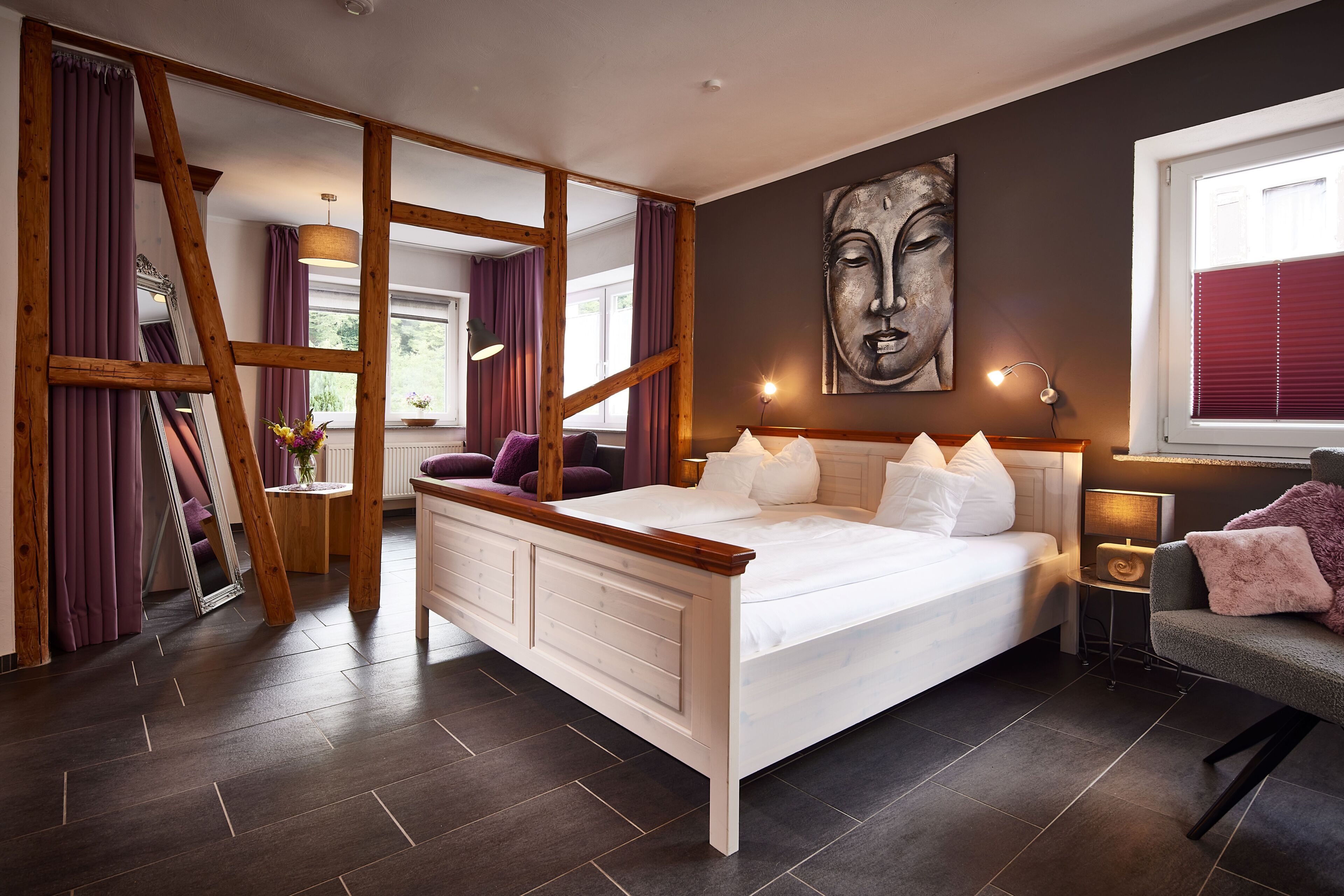 Exclusive Suite, Private Bathroom, River View (SILBER) | Living area