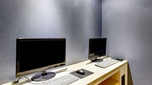 雙床房 | 免費 Wi-Fi