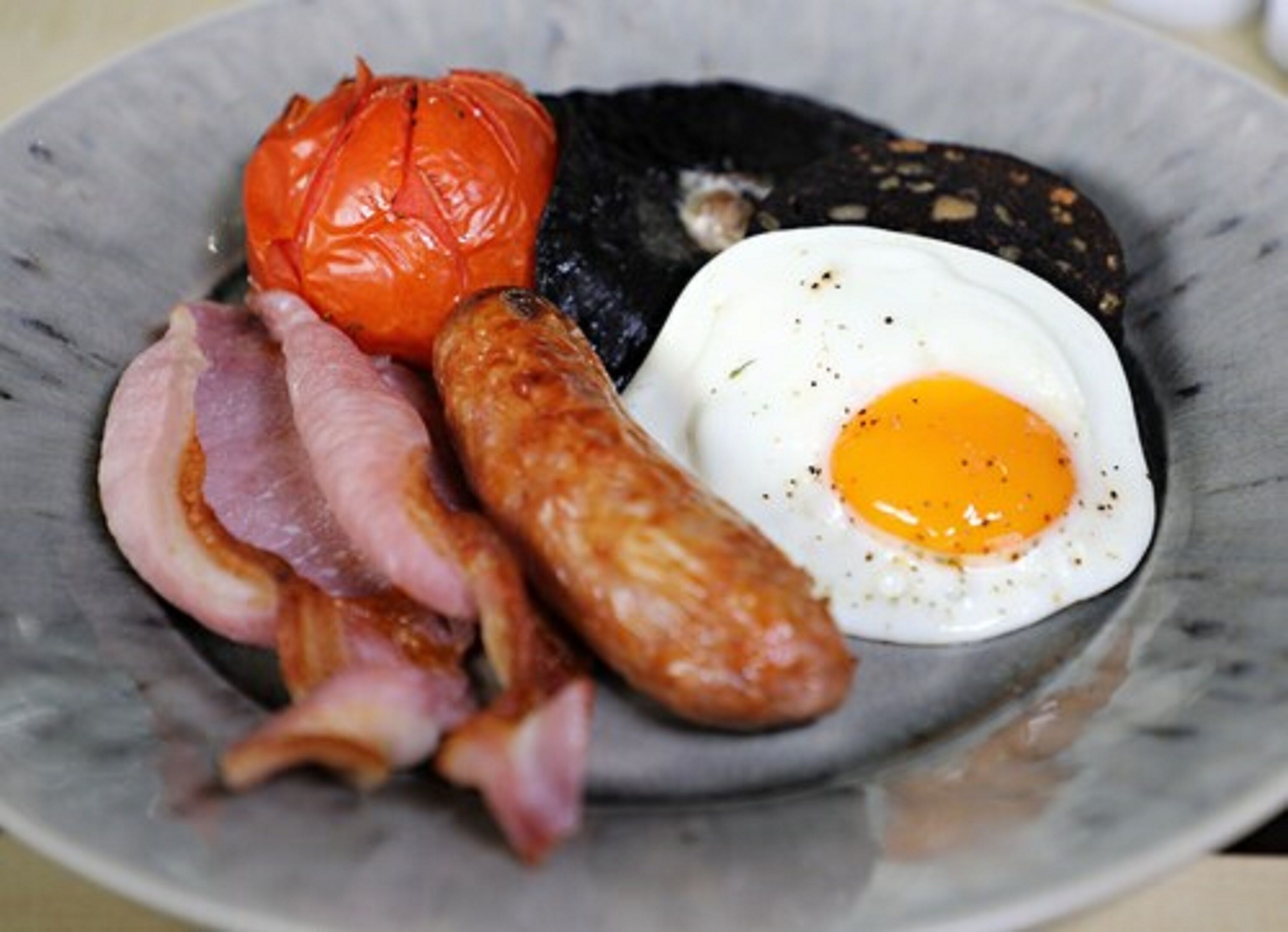 free daily english breakfast