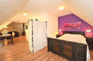 Appartement (Tulp) | Coffres-forts dans les chambres, fer et planche à repasser