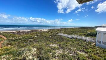 House, 3 Bedrooms | Beach/ocean view