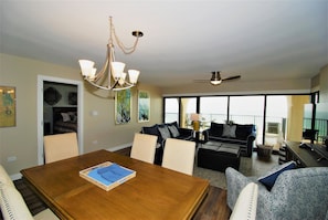 Apartment, 3 Schlafzimmer | Wohnzimmer