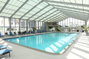 Condo, 3 quartos | Piscina | Piscina interna, piscina aquecida