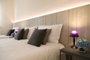 Comfort Triple Room | Premium bedding, in-room safe, desk, soundproofing