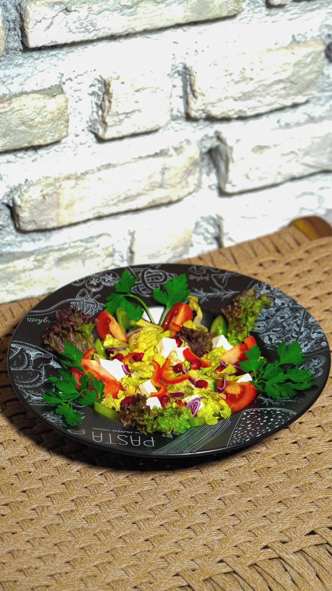 breakfast, lunch and dinner served