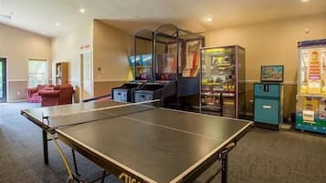 Apartment, 2 Schlafzimmer | Spielezimmer