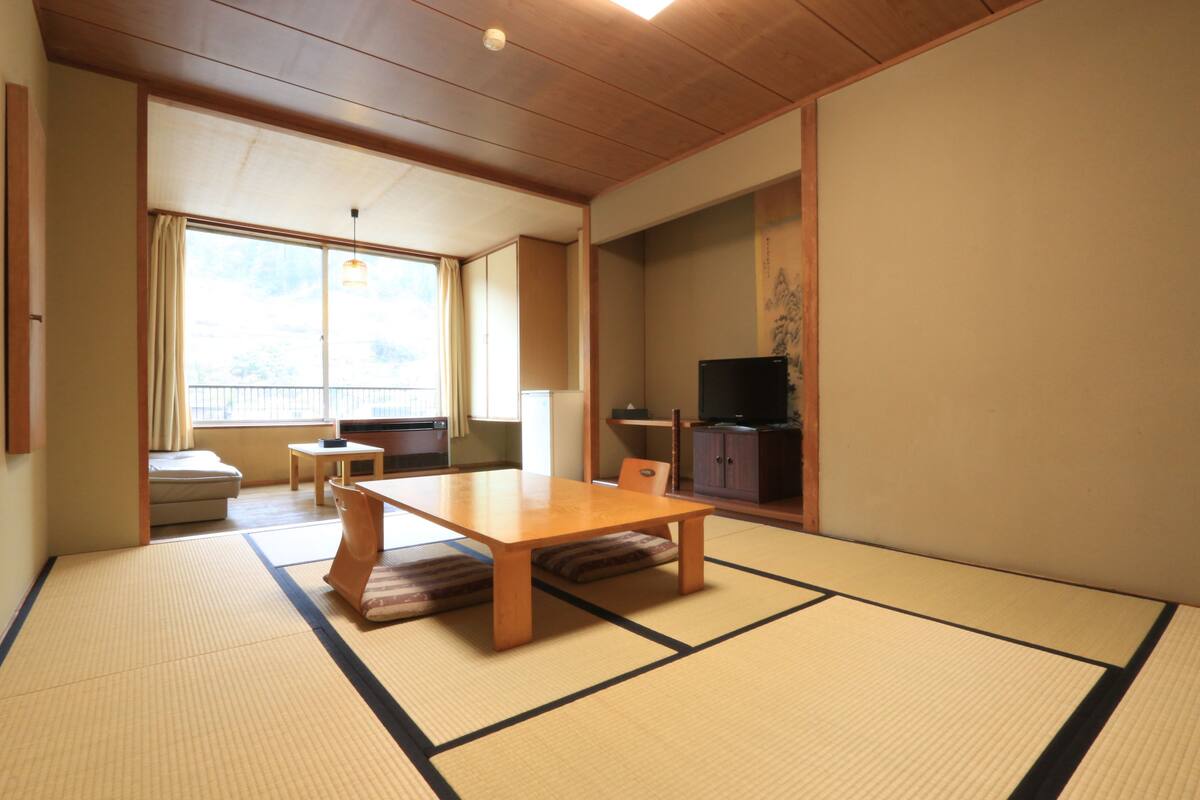 Japanese Style Room For 2 People | In-room safe, free WiFi