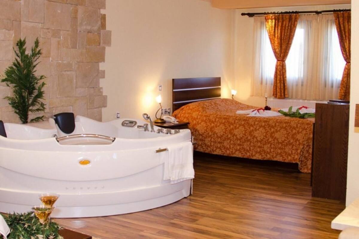Phòng Suite | Bồn tắm thủy lực