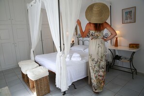 2 habitaciones, escritorio y cortinas blackout 