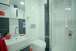 Apartment, 1 Bedroom | Bathroom | Shower, free toiletries, hair dryer, slippers - Eray Suite (Talas)
