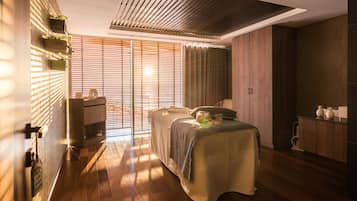 Sauna, Turkish bath, body treatments, body wraps, body scrubs, facials