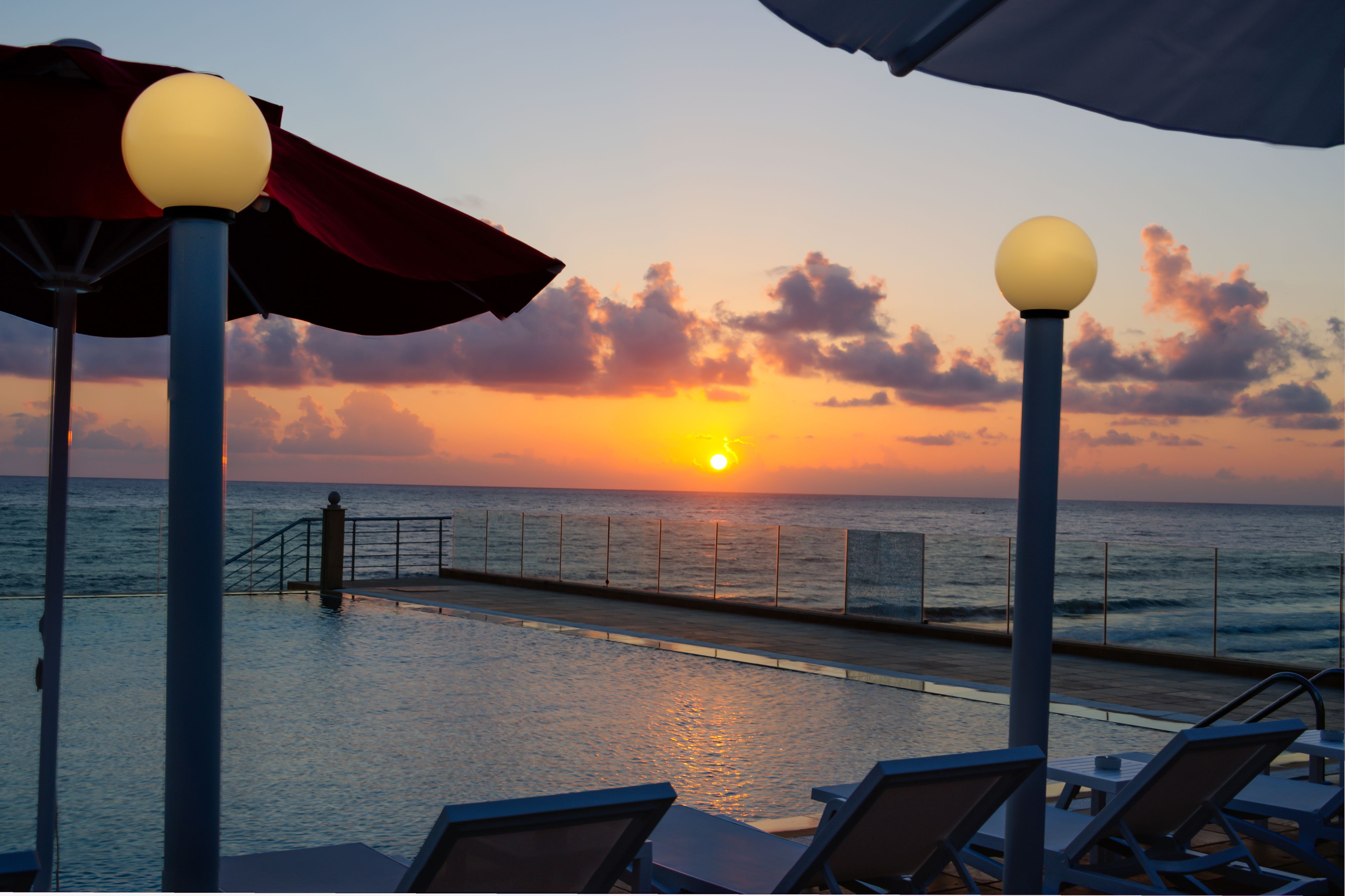 Indoor pool, seasonal outdoor pool