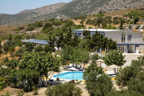 Front of property - Goknar Knidos Nature Hotel and Farm (Datça)