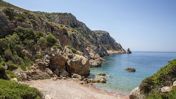 Private beach nearby, sun-loungers, beach umbrellas, beach towels