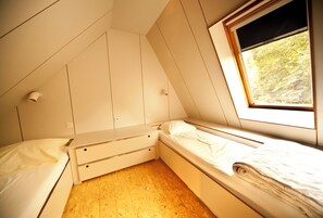 Chalet | Kostenlose Babybetten, Bettwäsche