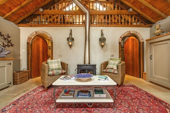 Executive Double Room, Ensuite, Courtyard View (Old Cart Shed)