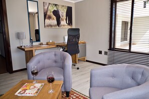 Luxury Room, 1 Bedroom, Non Smoking | Living room | 40-inch LED TV with satellite channels, TV - Normarie's Guesthouse (Wilderness)