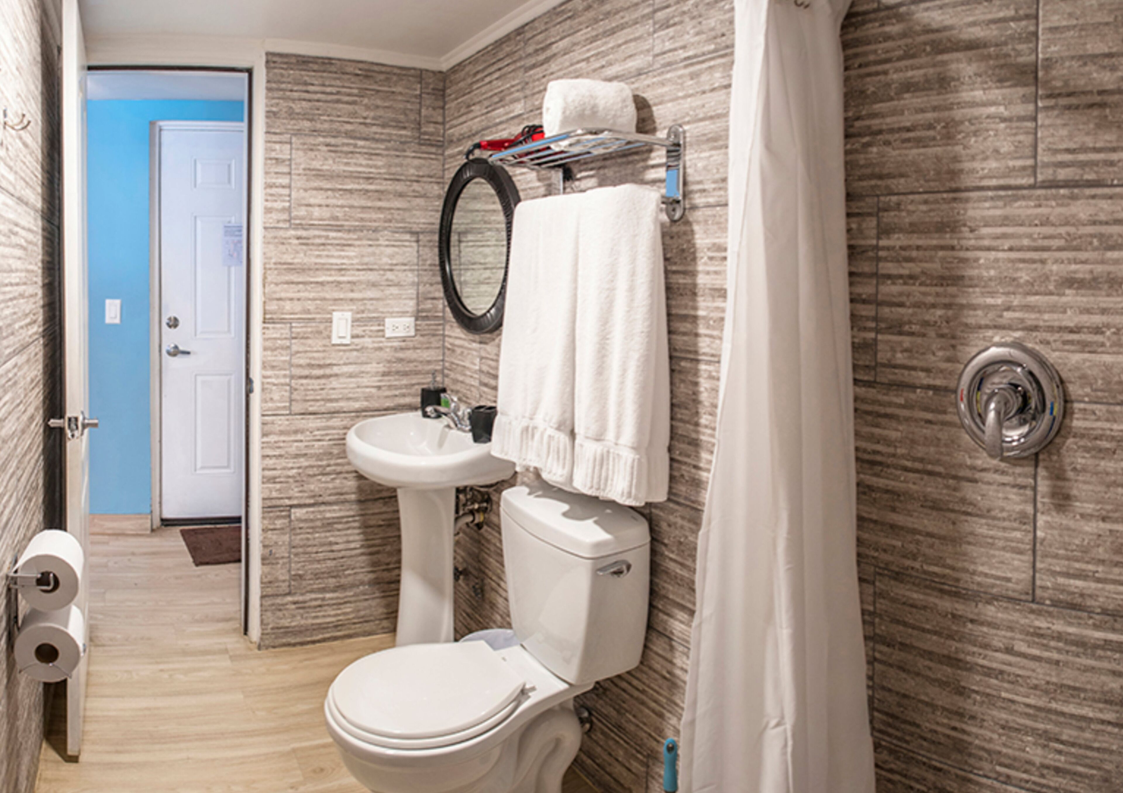 family quadruple room | bathroom | shower, rainfall showerhead, free toiletries, hair dryer