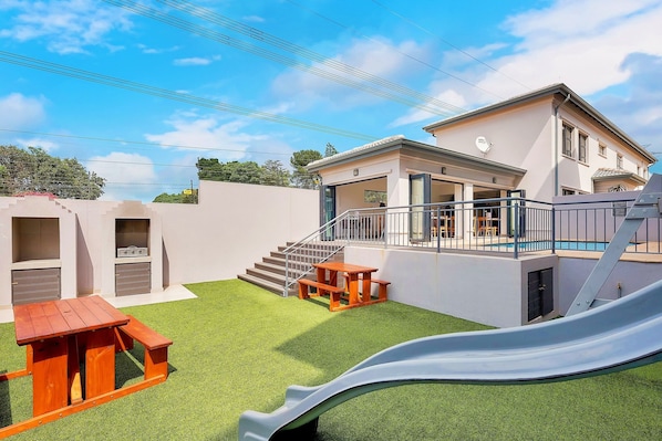 Children's play area - outdoor - Innov8 Spaces (Sandton)