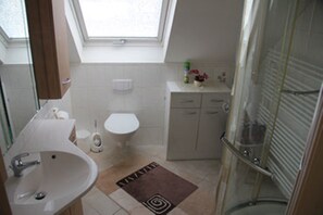 Bathroom - Ferienwohnung in Radbruch (Radbruch)