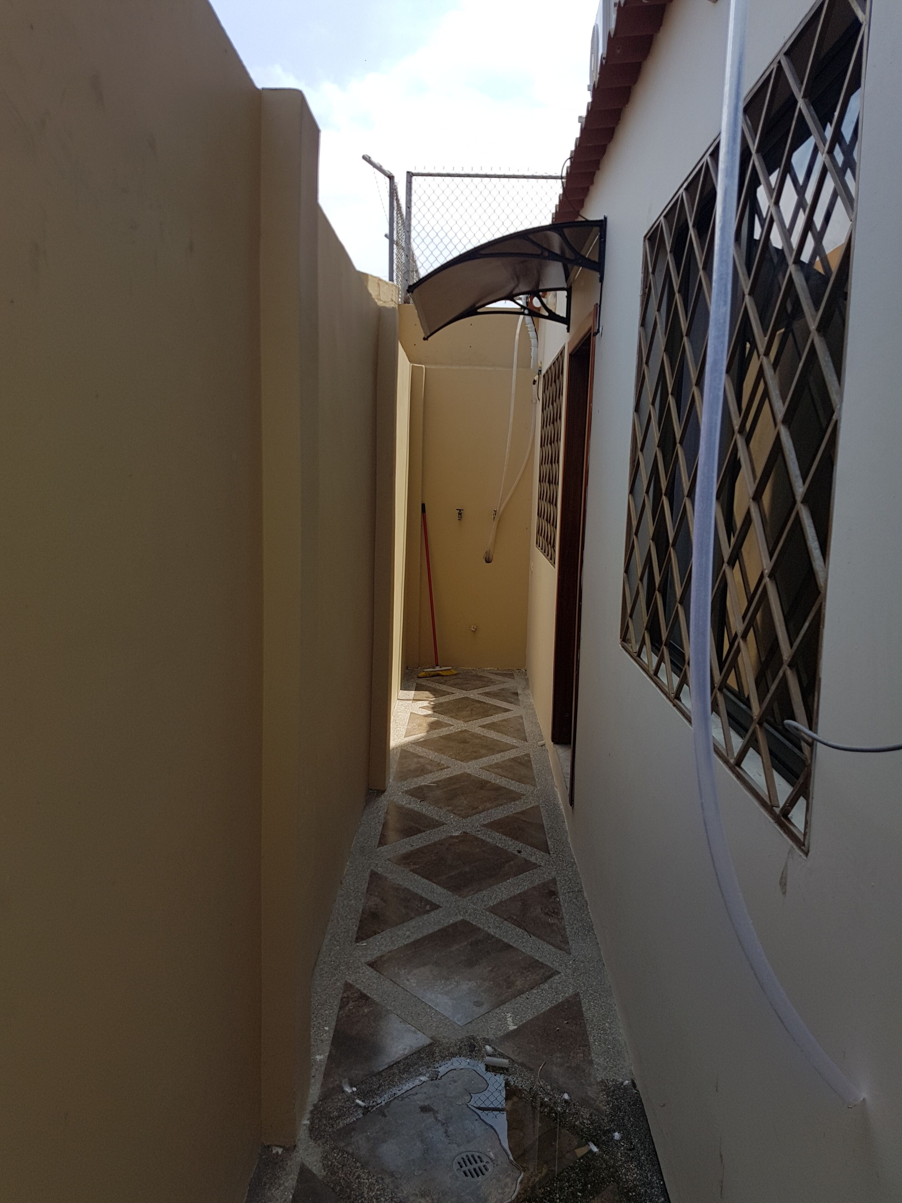 Apartment, 2 Bedrooms | Courtyard view