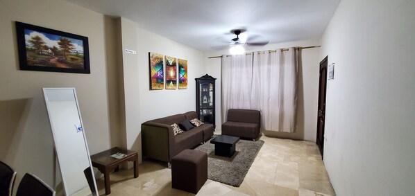 Apartment, 2 Bedrooms | Living room