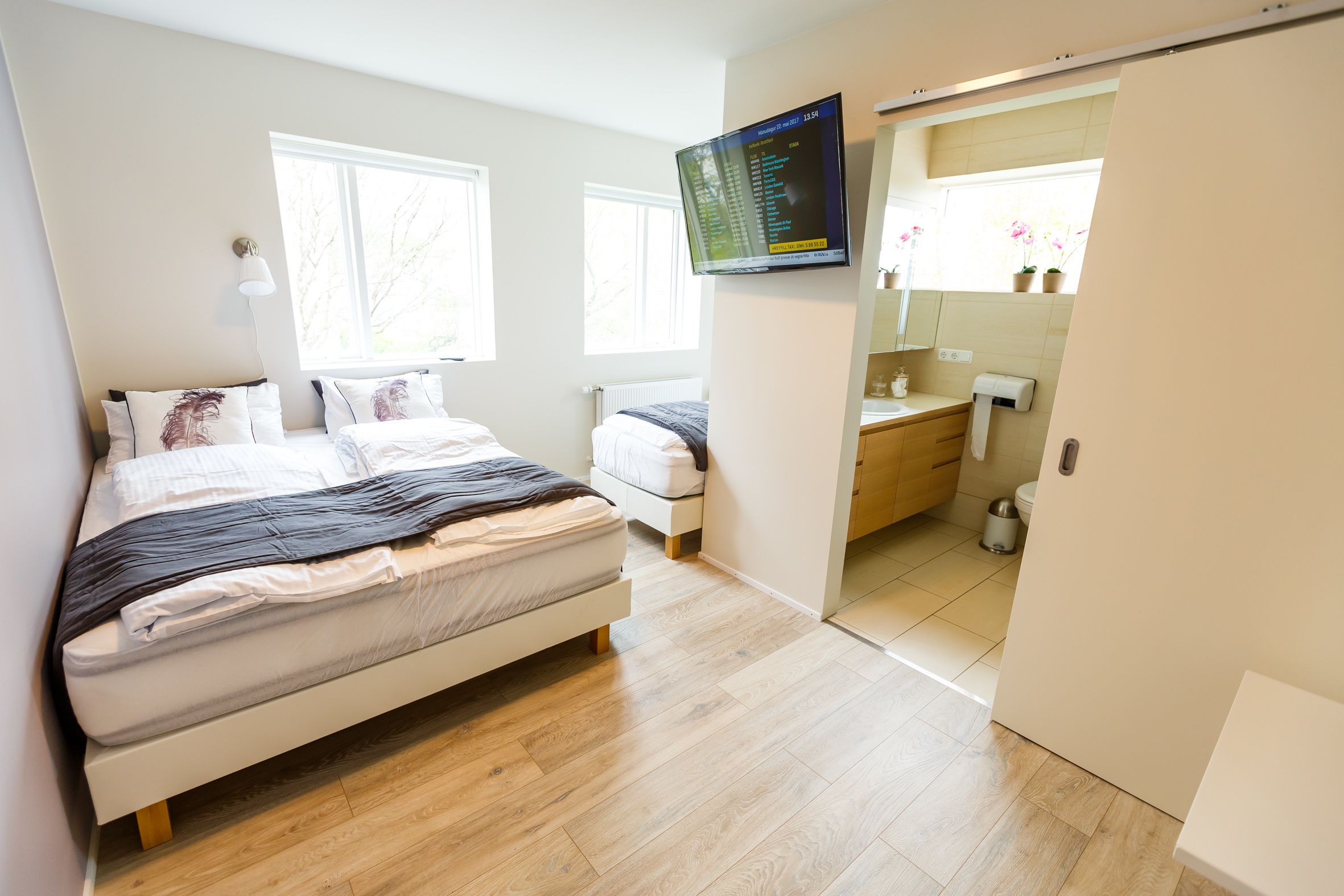 Triple Room, Private Bathroom | Blackout drapes, free cribs/infant beds, free WiFi, bed sheets