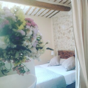 Matelas Select Comfort, chambres insonorisées, lits bébé (gratuits)