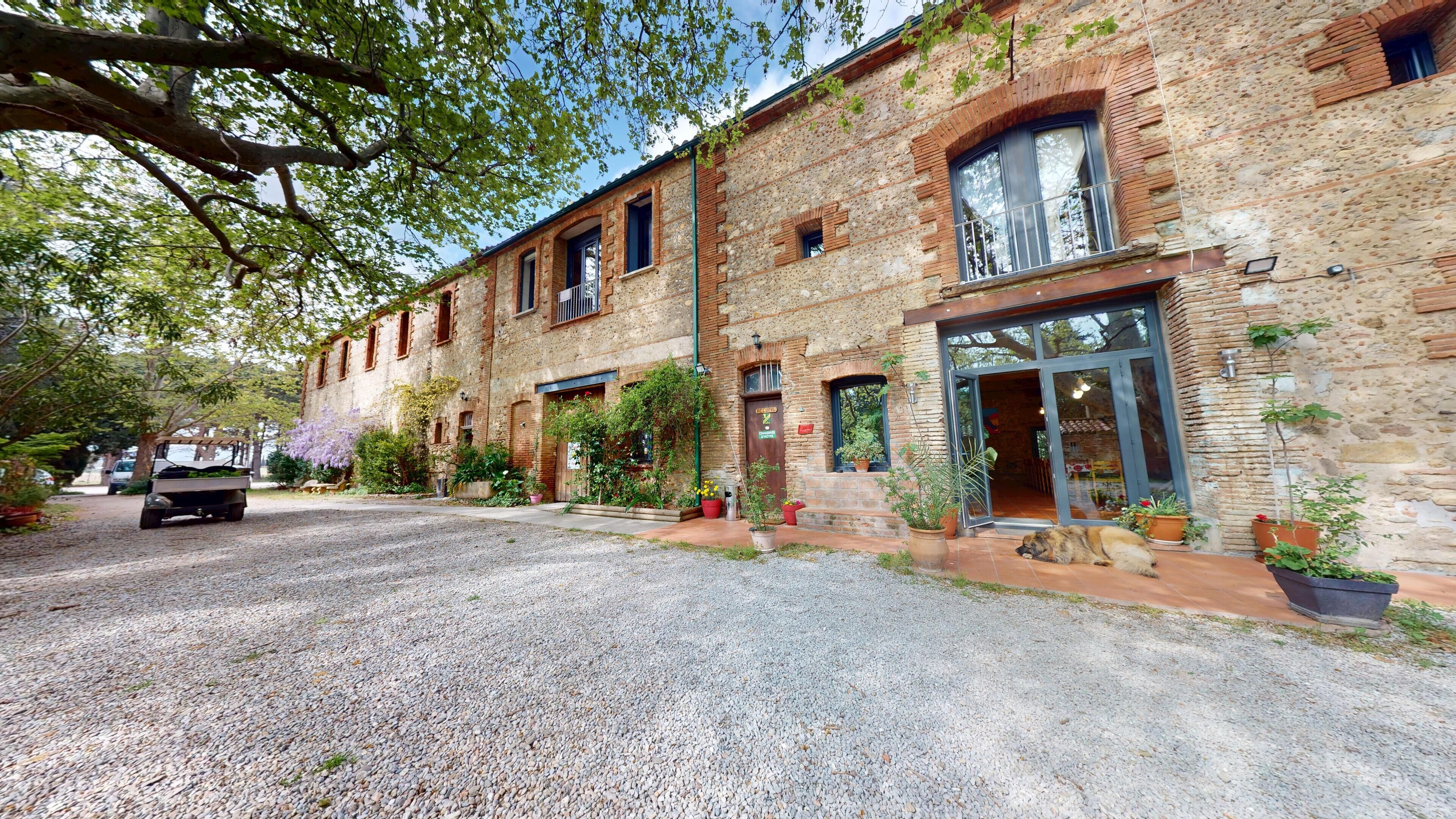 Facciata della struttura