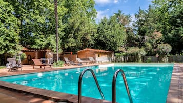 季節性室外泳池