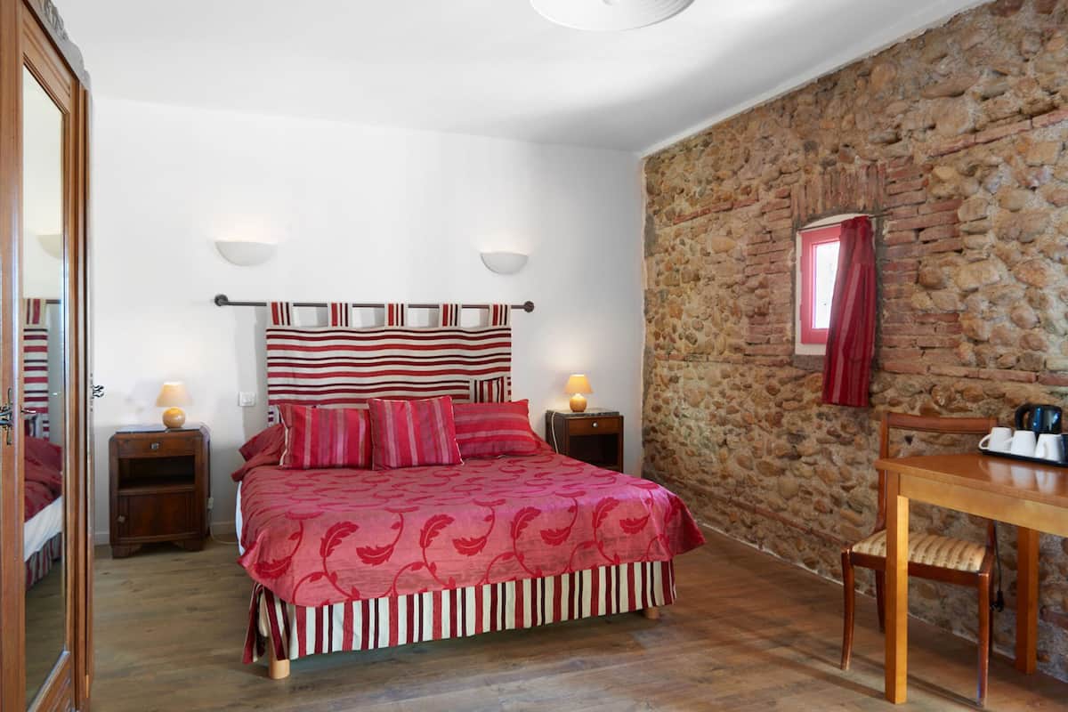 Comfort-Vierbettzimmer, eigenes Bad, Bergblick (La chambre pêche)