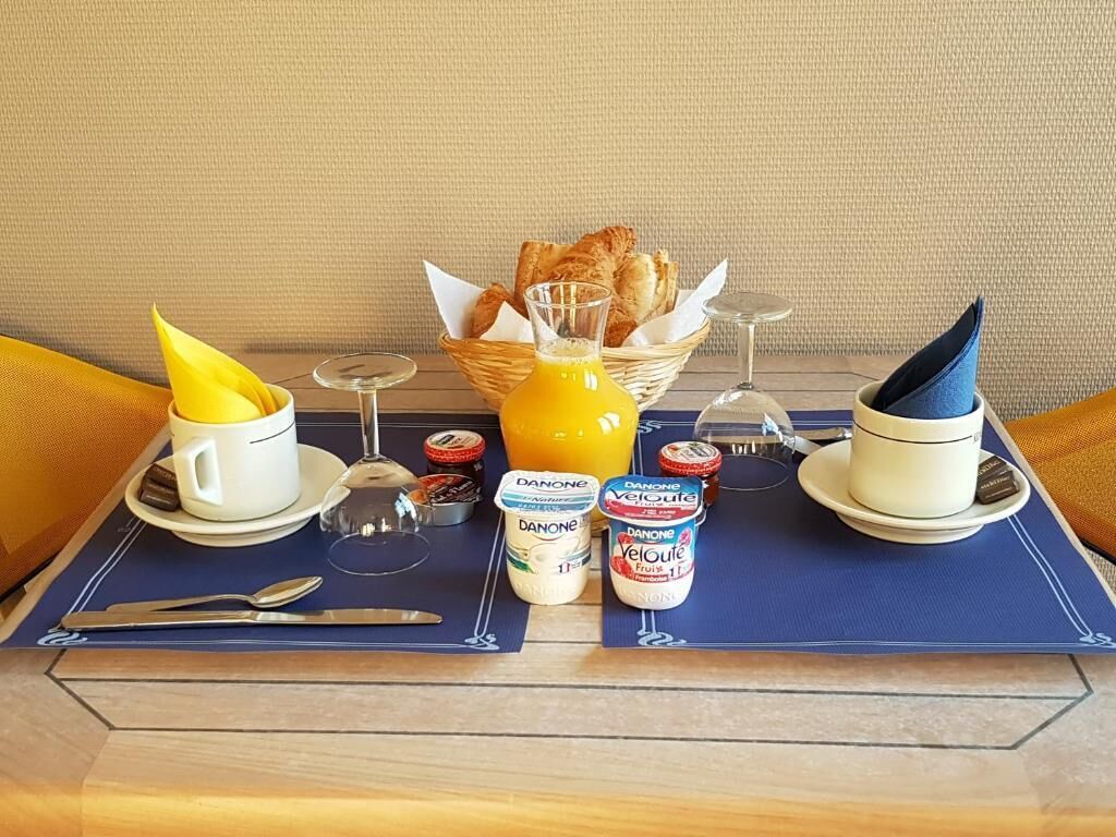 coffee/tea maker, electric kettle