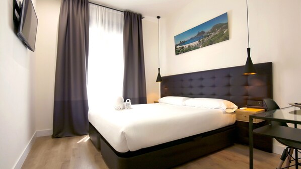 Familien-Suite | 1 Schlafzimmer, Pillowtop-Betten, Minibar, individuell dekoriert