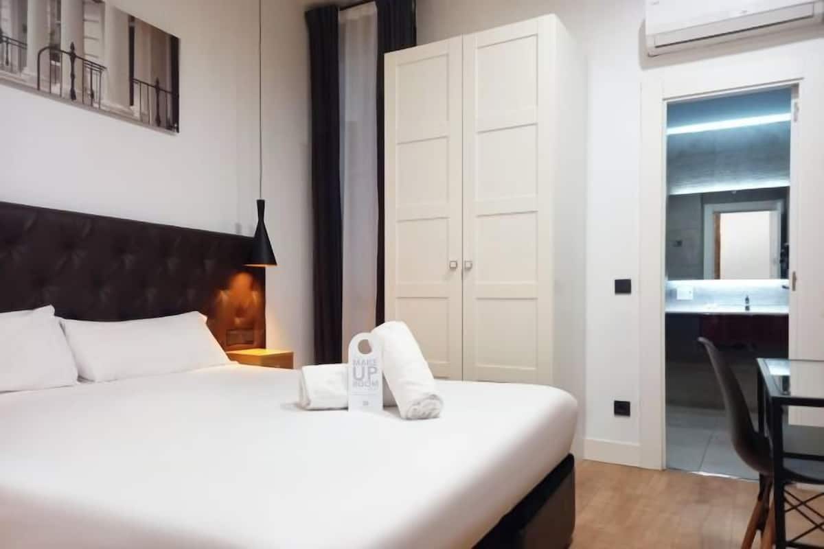 1 bedroom, pillow-top beds, minibar, individually decorated