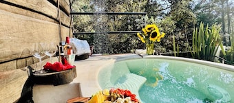 Encino House Hotel & Glamping Valle de Bravo
