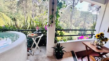 Suite, 1 Katil Raja (King), Hot Tub | Teres/patio