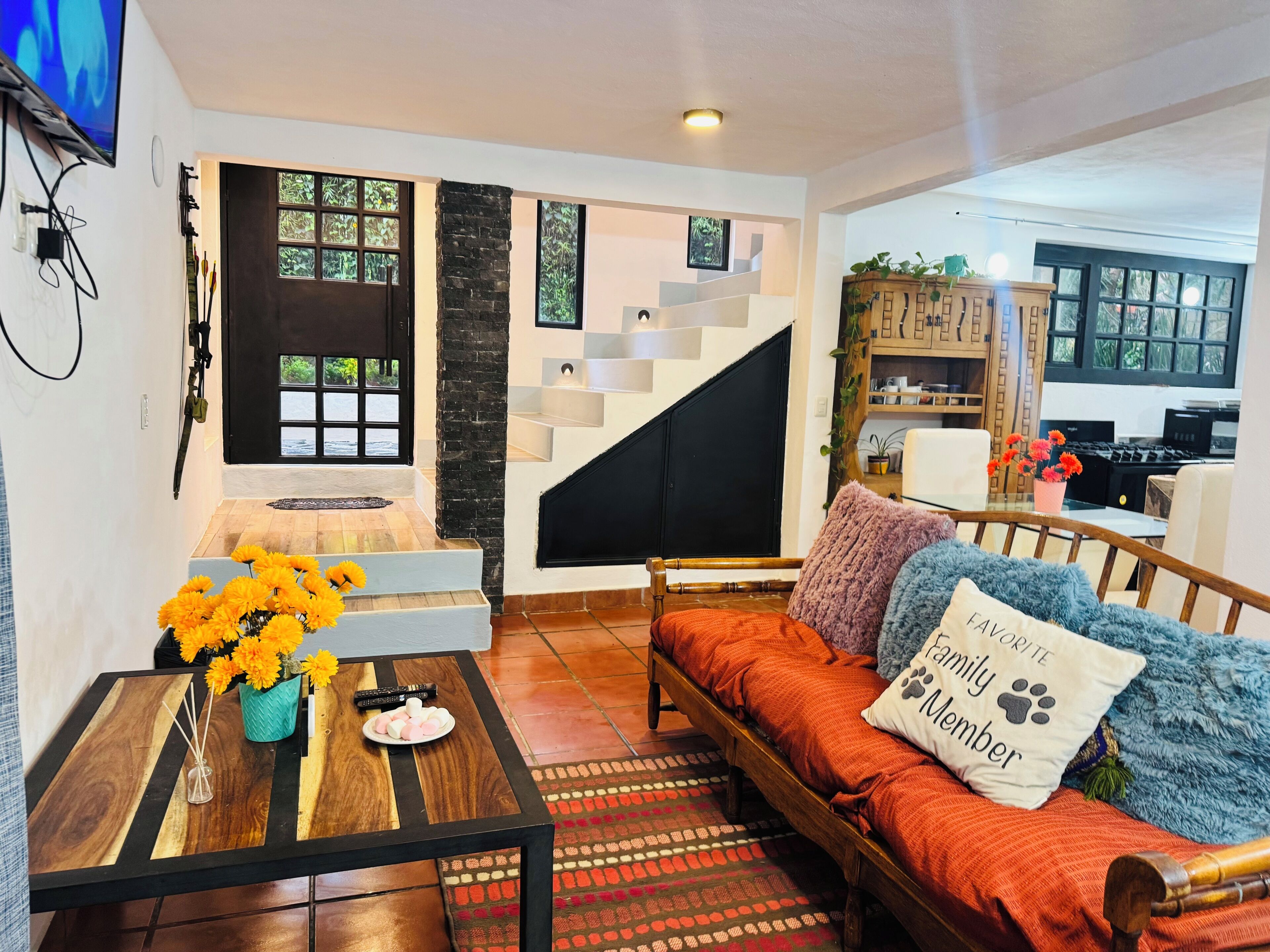 Family Cabin | Living area