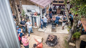 Área de parrillas y picnic