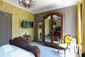 Superior Double Room, Garden View (Château)