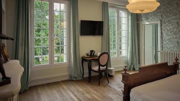 Décoration personnalisée, ameublement personnalisé, bureau