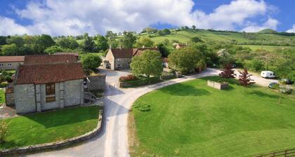 Middlewick Holiday Cottages