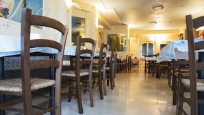 Uklassifisert bilde, 3 av 21, knapp
