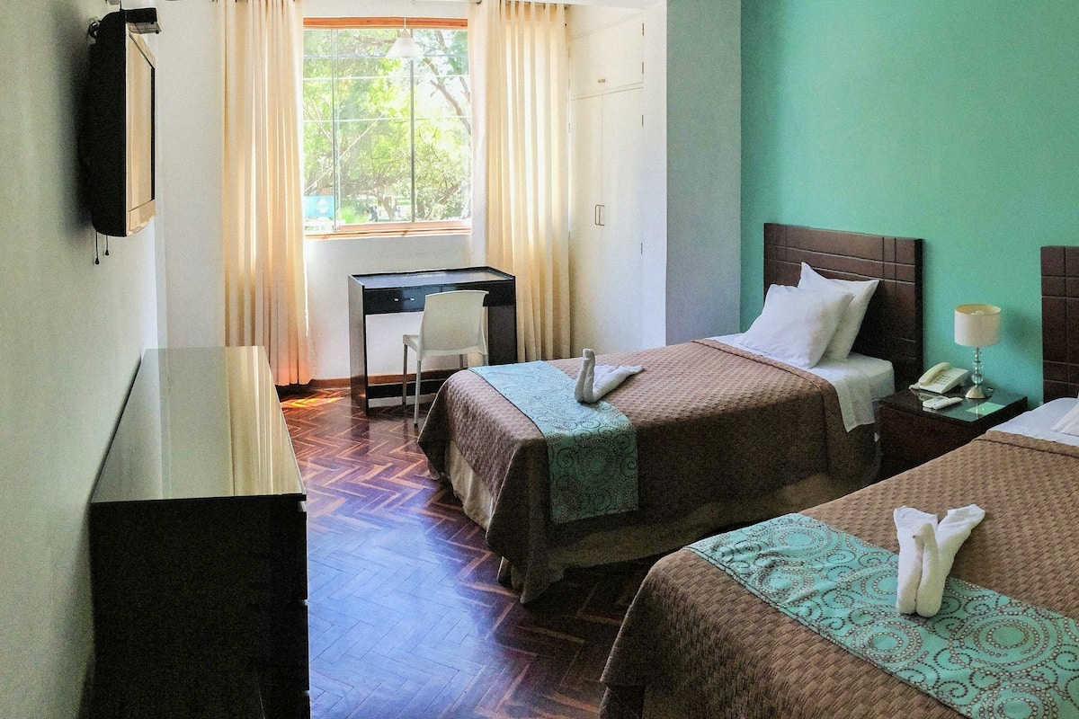 Twin Room | Minibar, in-room safe, desk, free WiFi