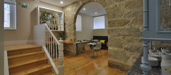 Porto Charming Hotel