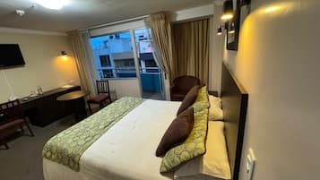 Enkeltrom – executive, 1 queensize-seng | Individuelt dekorert, skrivebord, lydisolert og wi-fi (inkludert)