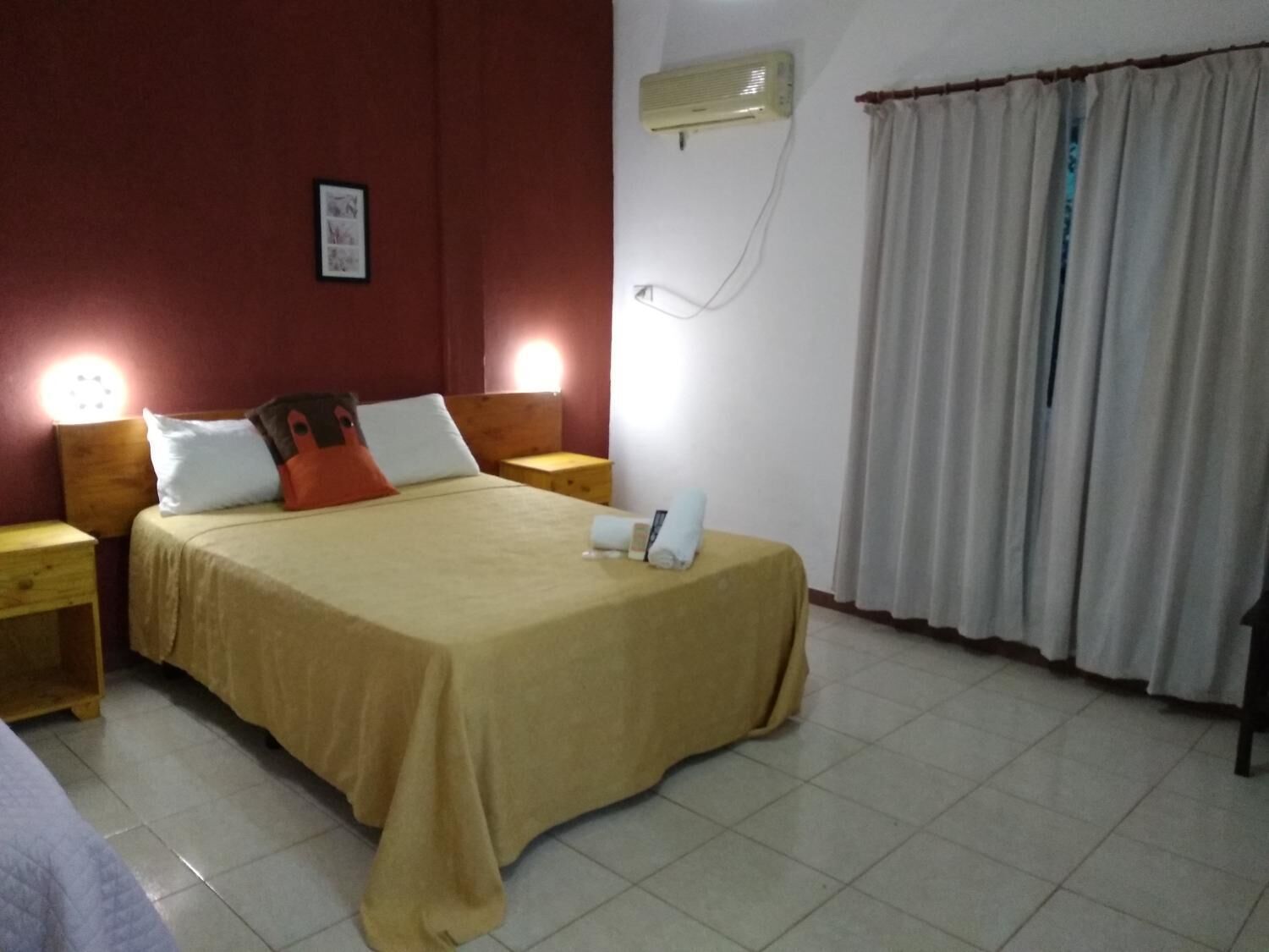 In-room safe, free WiFi