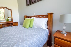 デラックス アパートメント 2 ベッドルーム オーシャンフロント | 1 室のベッドルーム、アイロン / アイロン台、WiFi (無料)、ベッドシーツ