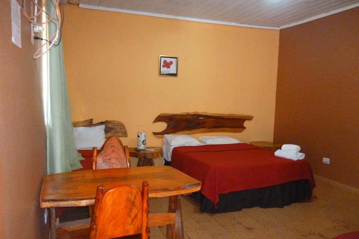 Triple Room, Multiple Beds, Private Bathroom | Minibar, free cots/infant beds